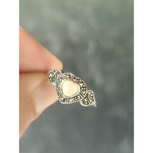 925 Sterling Silver Marcasite MOP Heart Shaped Ring Vintage, SIZE US 7